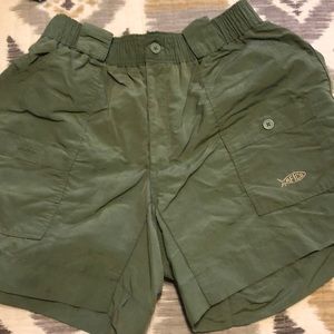 Men’s AFTCO shorts